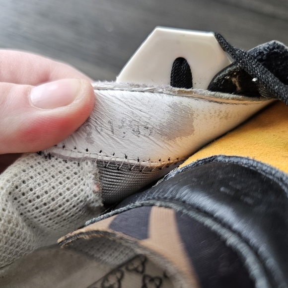 Fendi Flow Sneakers - Picture 11 of 12